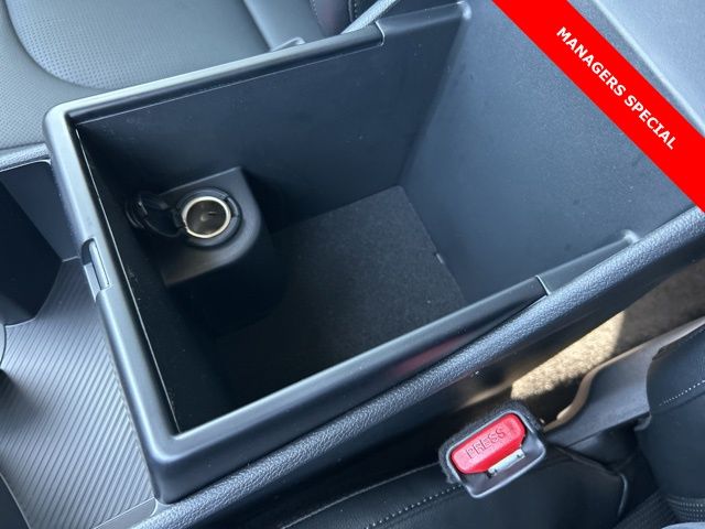 2026 Kia Sportage EX - Photo 18