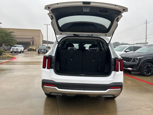 2026 Kia Sorento S - Photo 9