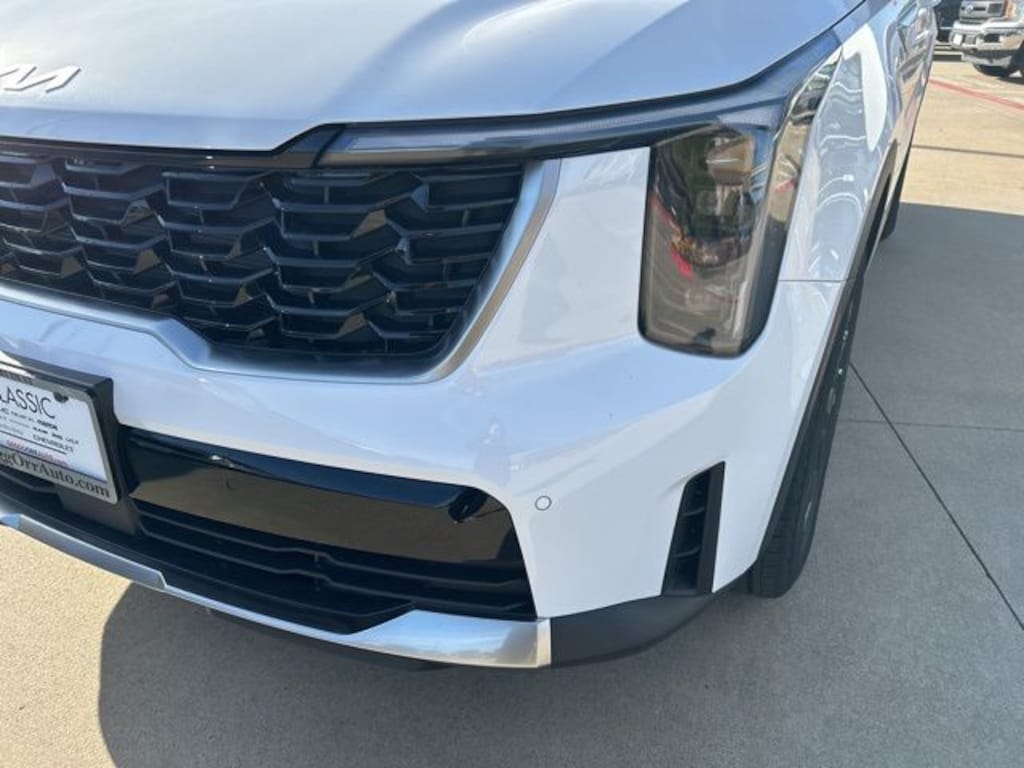 New 2026 Kia Sorento S SUV