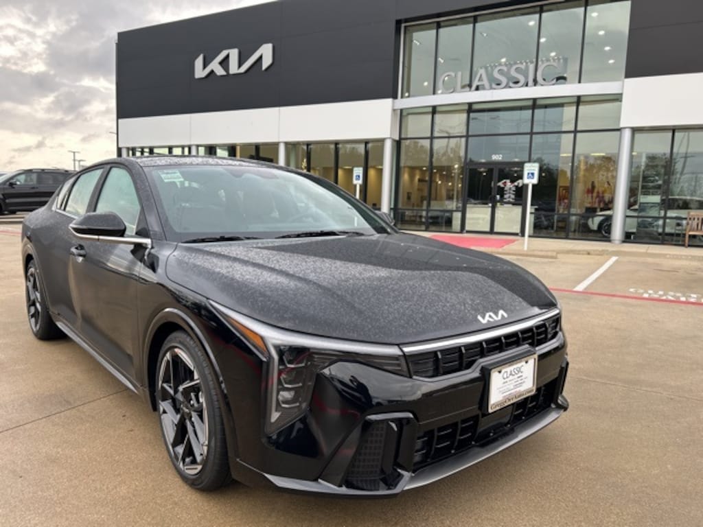 New 2026 Kia K4 GT-Line