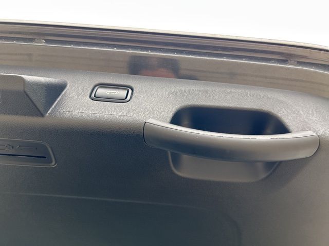 2026 Kia Sportage EX - Photo 11