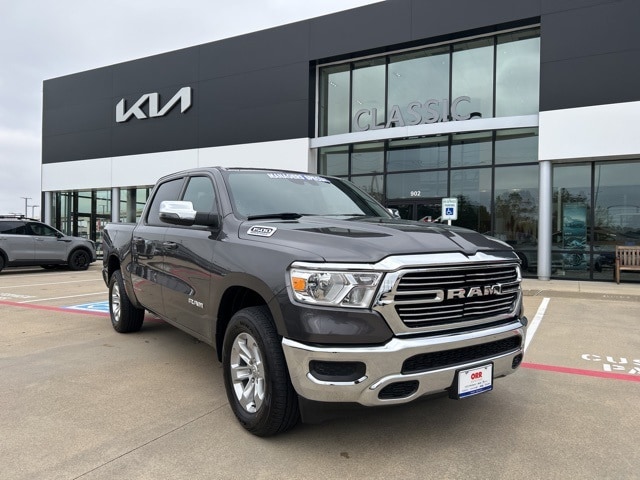 2024 RAM Ram 1500 Pickup Laramie's photo