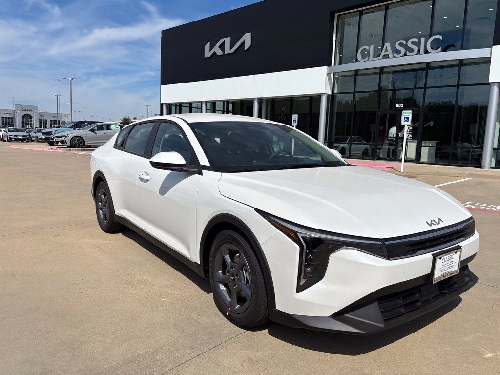 2026 Kia K4 LXS Sedan
