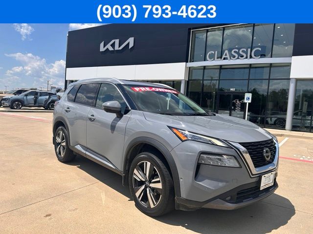 Pre-Owned 2022 Nissan Rogue SL