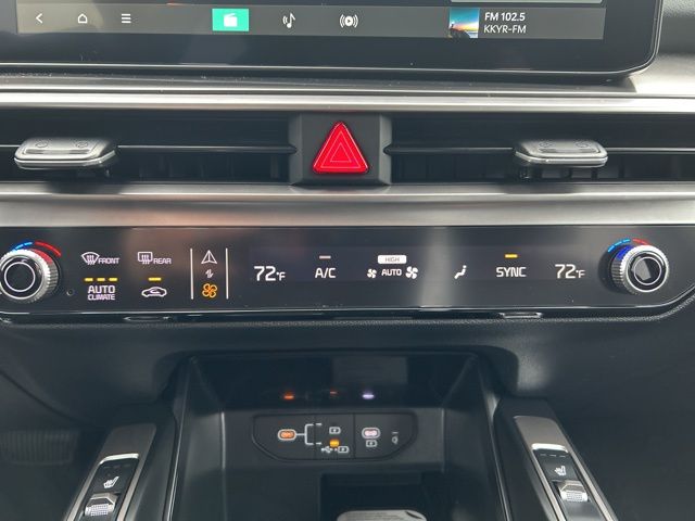 2026 Kia Sorento S - Photo 24