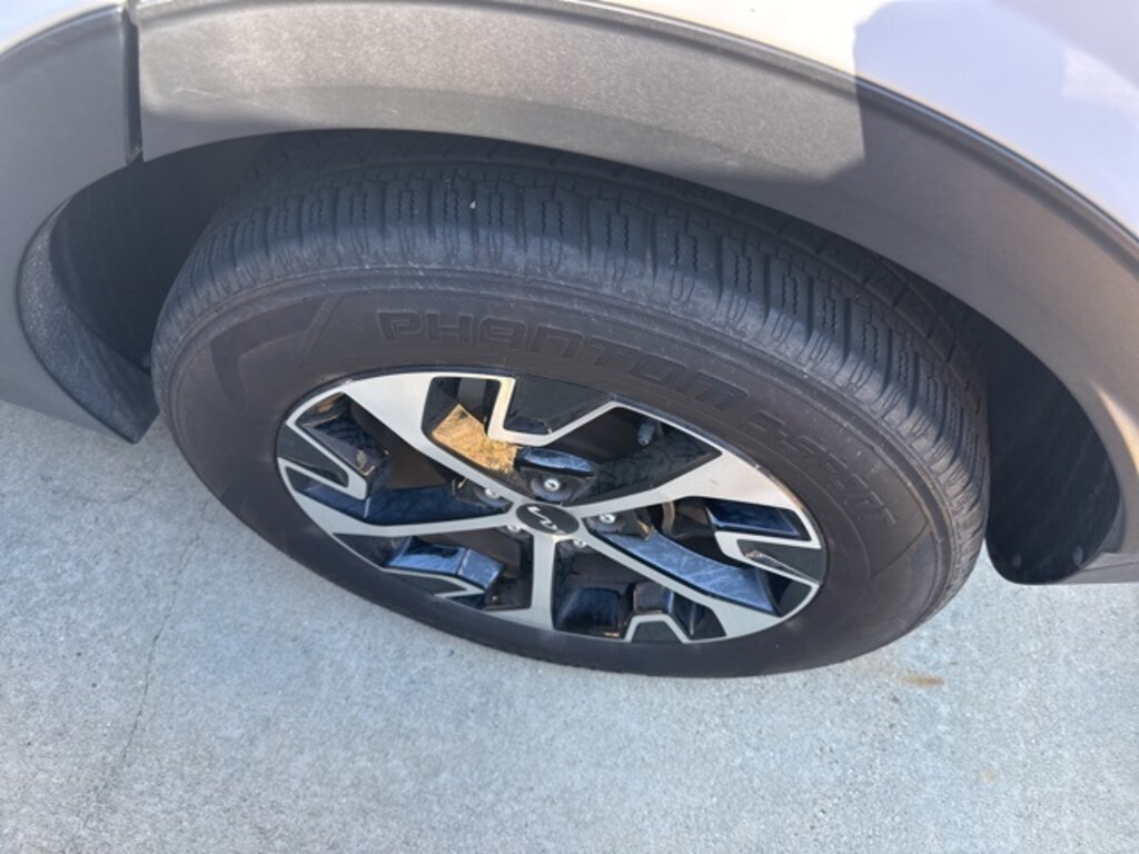 Used 2023 Kia Sportage EX SUV