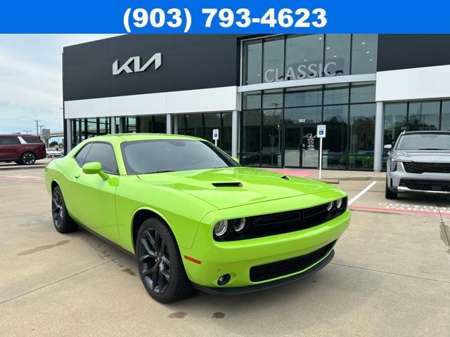 2023 Dodge Challenger SXT Auto's photo