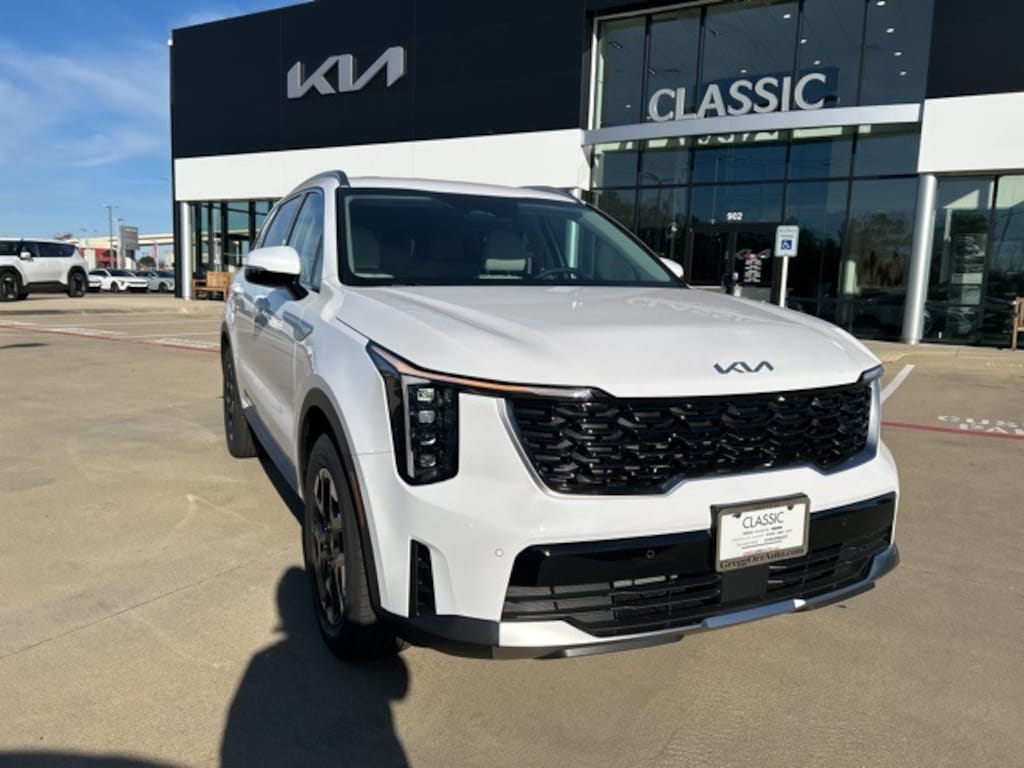 New 2026 Kia Sorento S SUV
