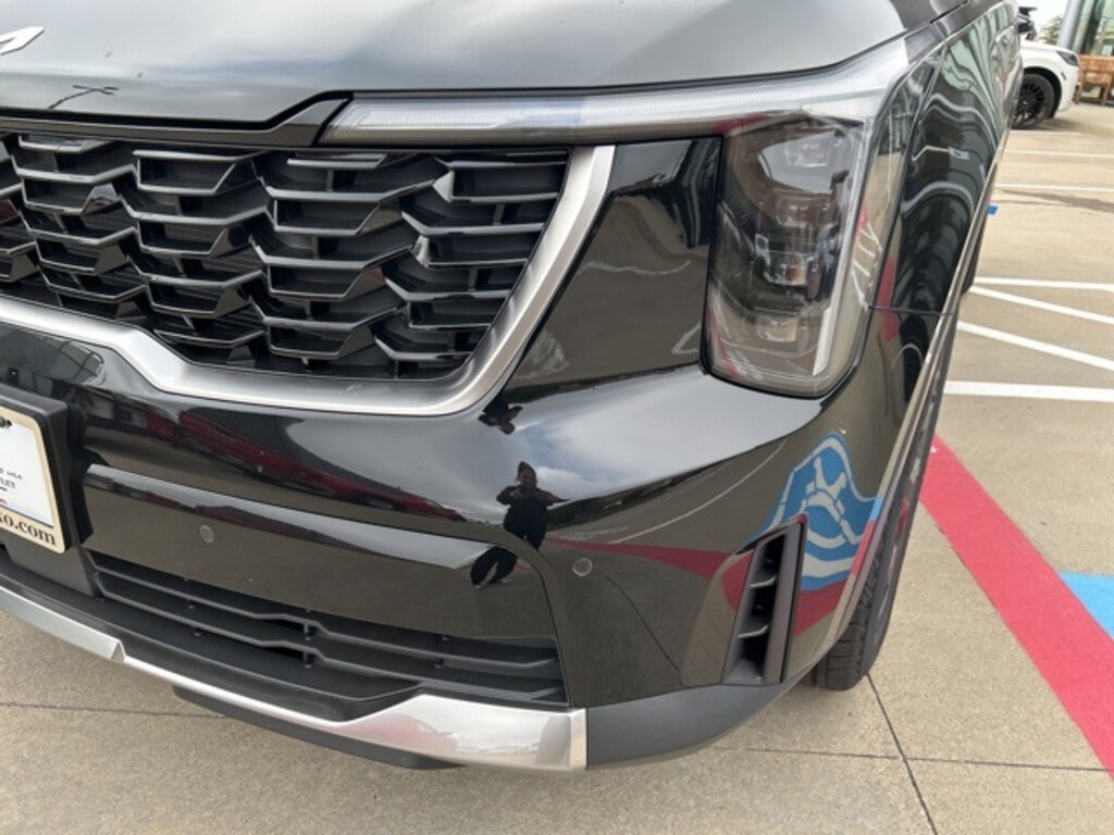 New 2026 Kia Sorento S SUV