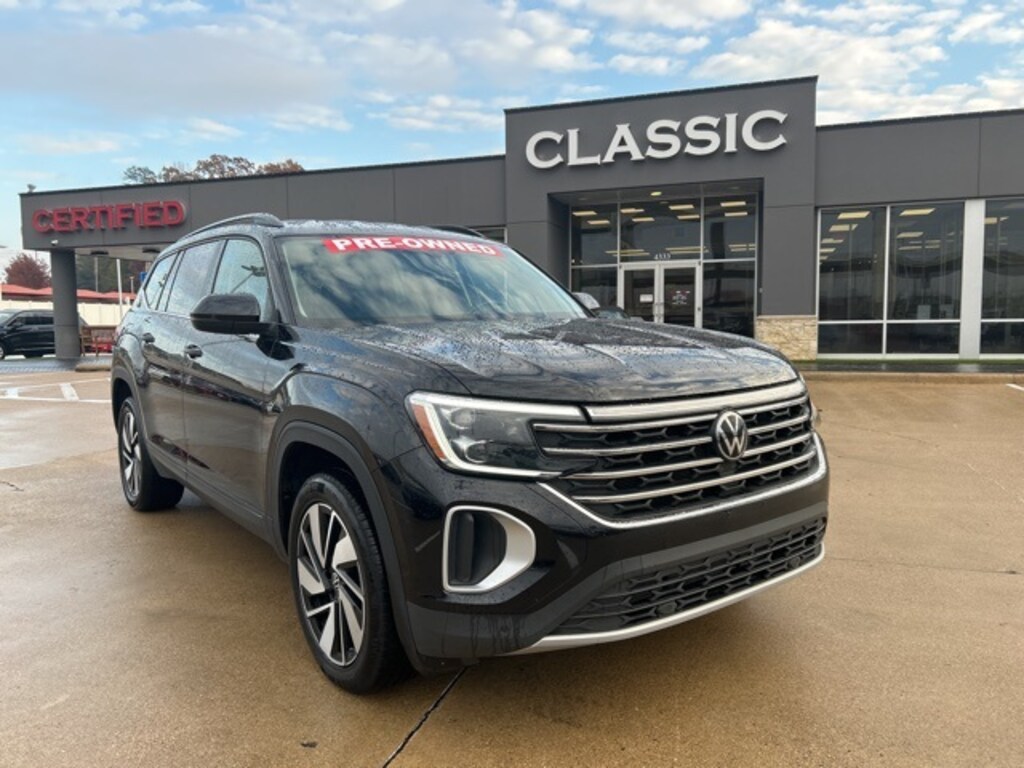 Used 2024 Volkswagen Atlas 2.0T SE w/Technology SUV