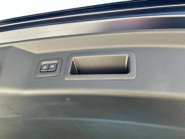 2026 Mazda CX-90 Select Package - Photo 12