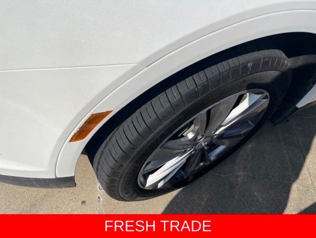Used 2024 Cadillac XT5 Premium Luxury SUV
