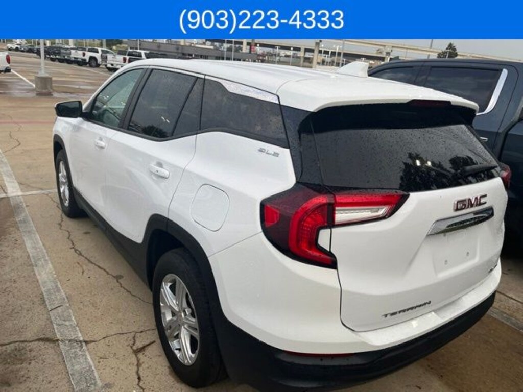 Used 2024 GMC Terrain SLE SUV