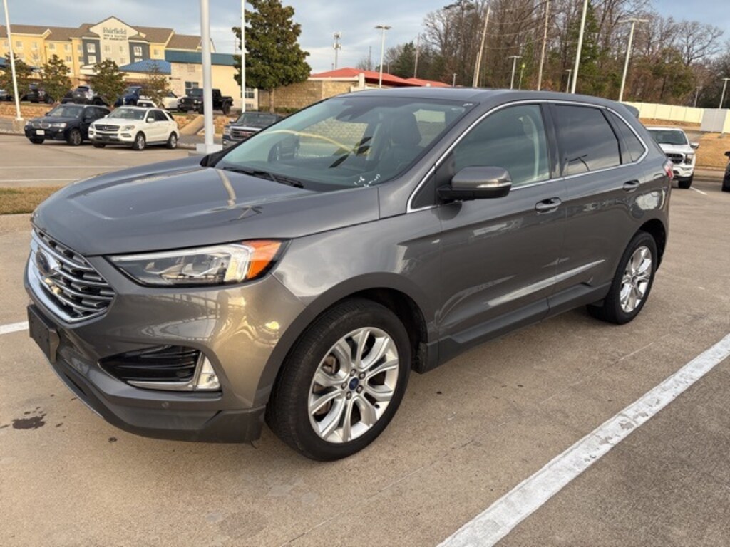 Used 2022 Ford Edge Titanium SUV