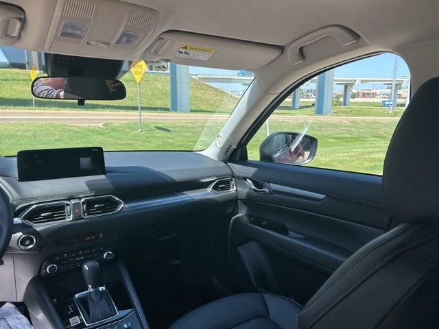 2025 Mazda CX-5 S Select Package - Photo 36