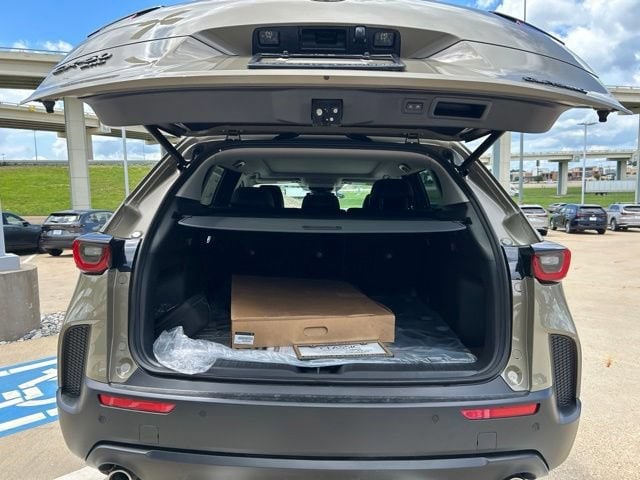 2026 Mazda CX-50 Meridian Edition - Photo 9
