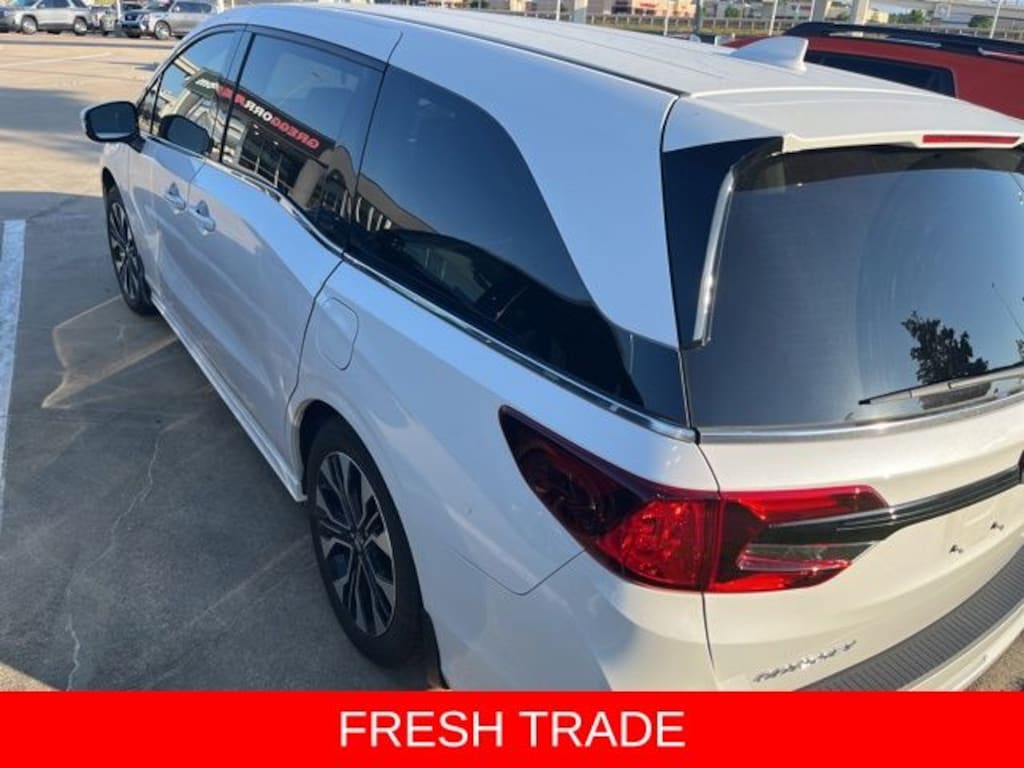Used 2025 Honda Odyssey Elite Minivan/Van