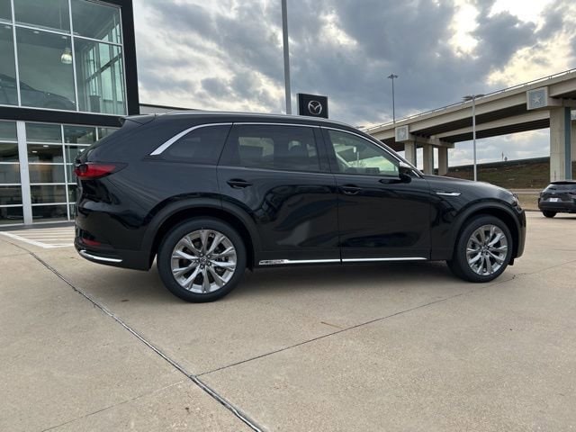 2026 Mazda CX-90 Premium Plus Package - Photo 17
