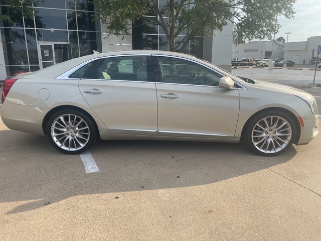 Used 2014 Cadillac XTS Platinum Collection with VIN 2G61S5S33E9210997 for sale in Texarkana, TX