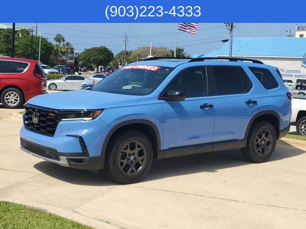 Used 2025 Honda Pilot TrailSport SUV