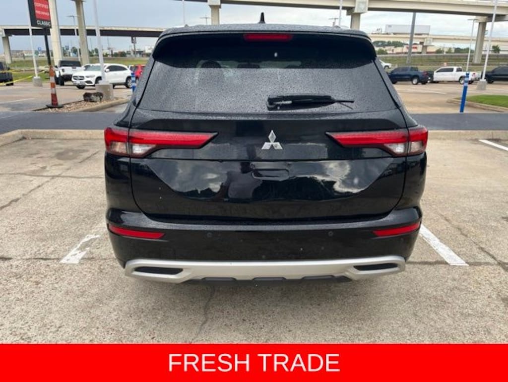 Used 2022 Mitsubishi Outlander SEL SUV