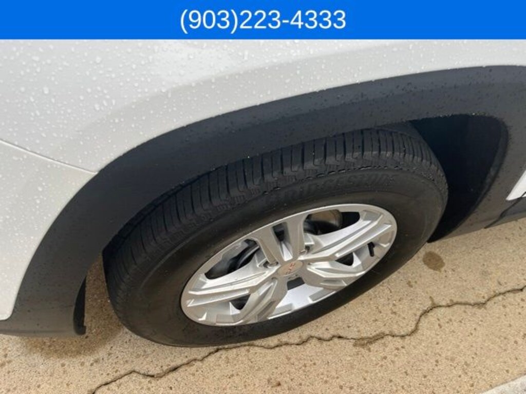 Used 2024 GMC Terrain SLE SUV