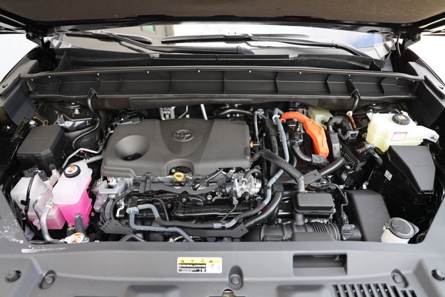 2026 Toyota Highlander Limited - Photo 10