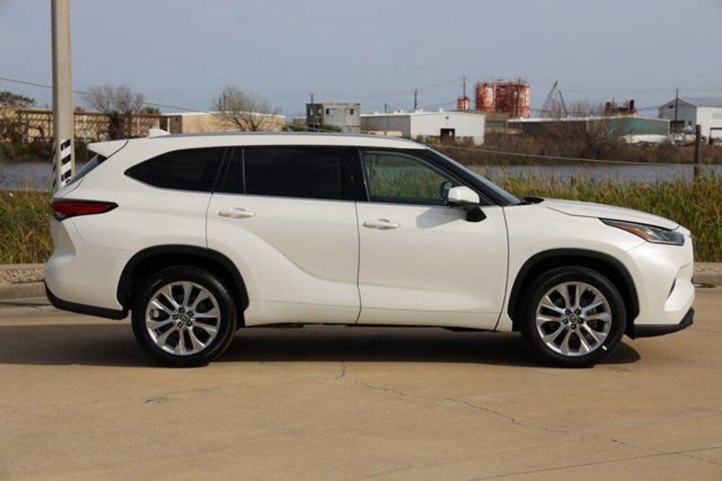 Used 2021 Toyota Highlander Limited Sport Utility