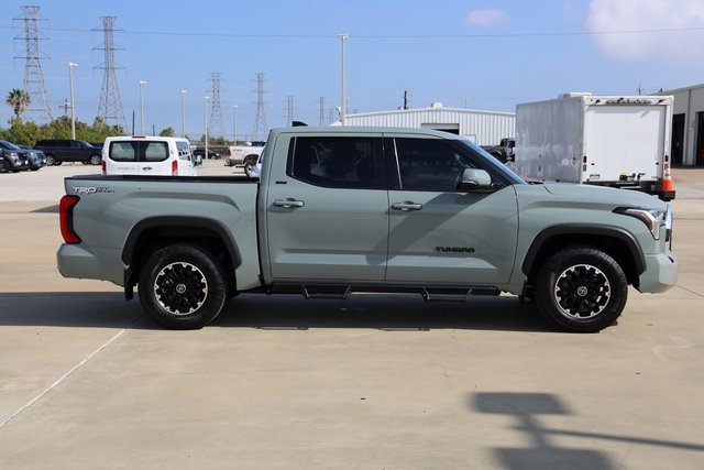 2022 Toyota Tundra SR5 photo 4