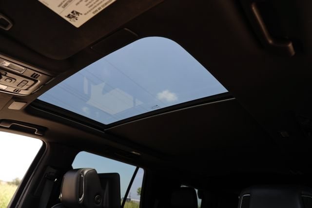 2021 Cadillac Escalade Premium Luxury - Photo 28