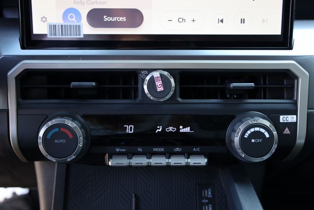 2026 Toyota Tacoma TRD Sport - Photo 19