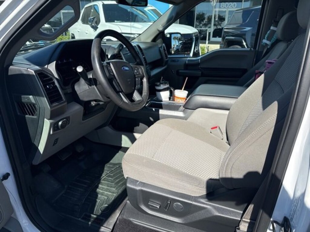 Used 2017 Ford F-150 XLT Truck