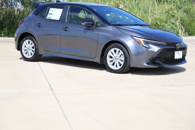 2026 Toyota Corolla SE CVT's photo