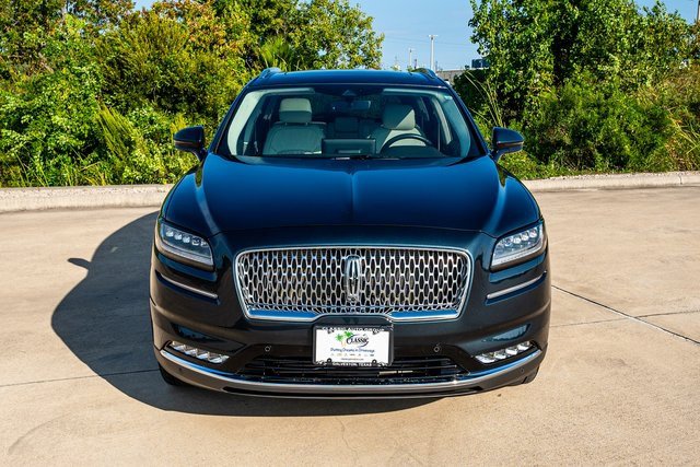 2023 Lincoln Nautilus Black Label photo 3