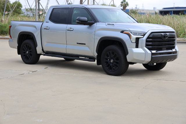  Toyota Tundra i-FORCE MAX