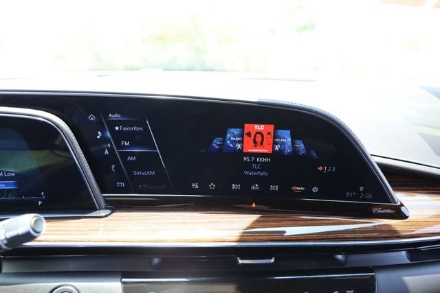 2021 Cadillac Escalade Premium Luxury - Photo 21