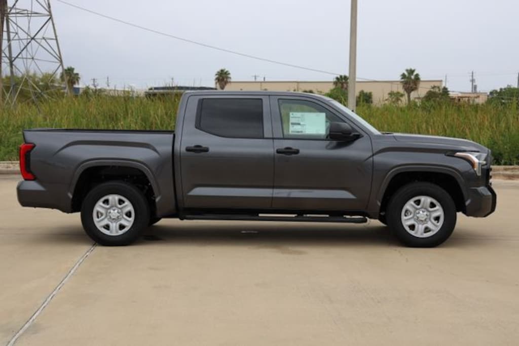 New 2026 Toyota Tundra SR SR CREWMAX 5.5