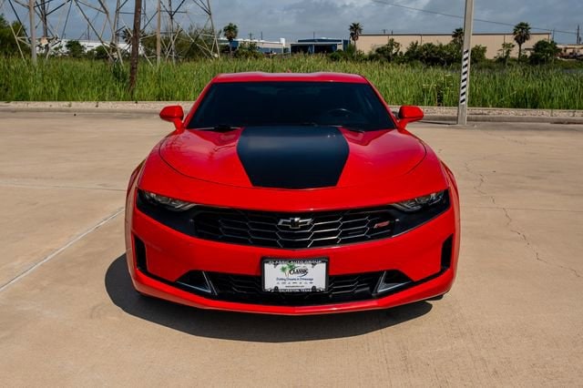 Used 2020 Chevrolet Camaro 1LT with VIN 1G1FB1RXXL0106964 for sale in Galveston, TX