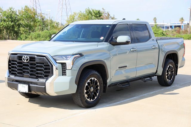 2022 Toyota Tundra SR5 photo 3