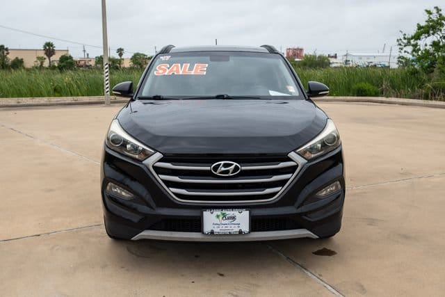 Used 2017 Hyundai Tucson Value with VIN KM8J33A25HU566832 for sale in Galveston, TX