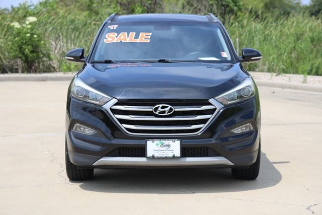 Used 2017 Hyundai Tucson Value with VIN KM8J33A25HU566832 for sale in Galveston, TX
