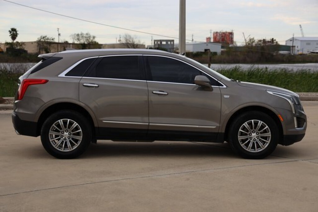 Used 2018 Cadillac XT5 Luxury Sport Utility
