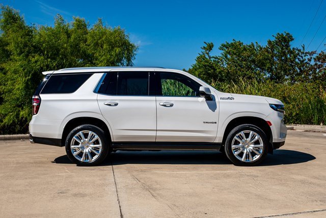 2023 Chevrolet Tahoe High Country photo 3