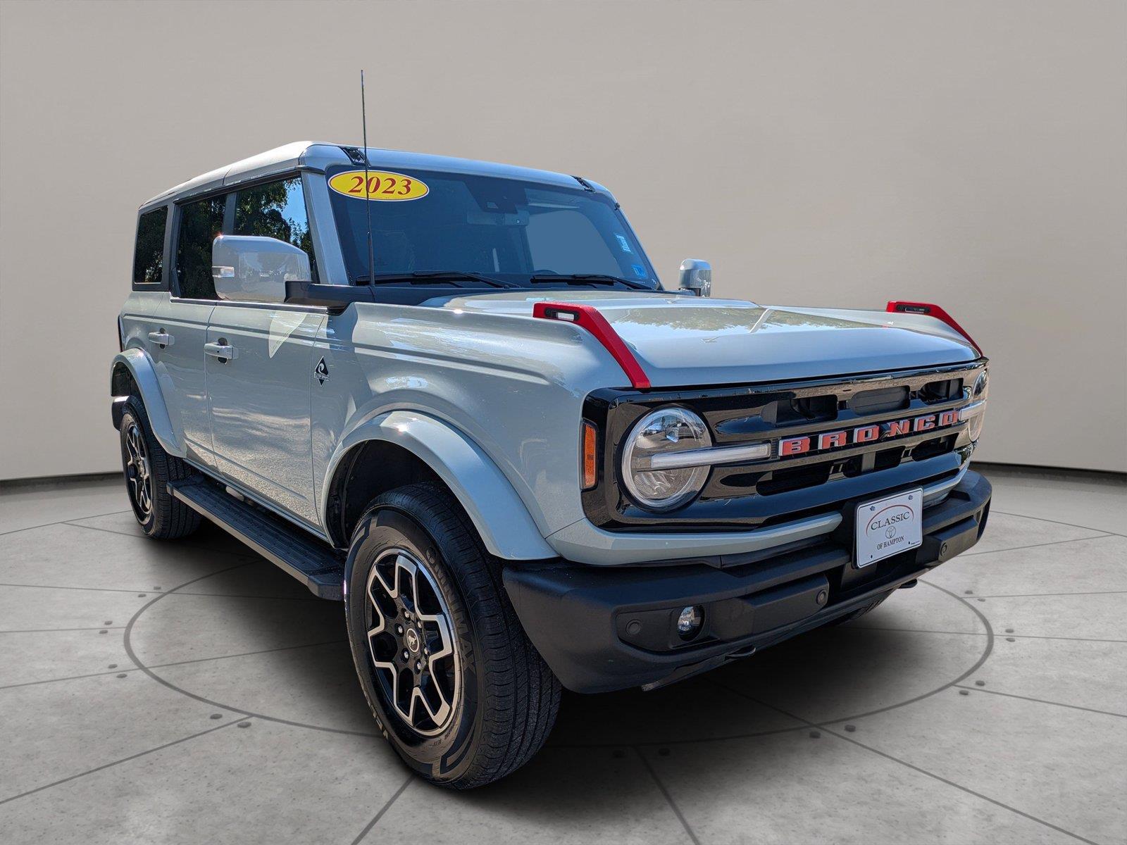 2023 Ford Bronco 4-Door