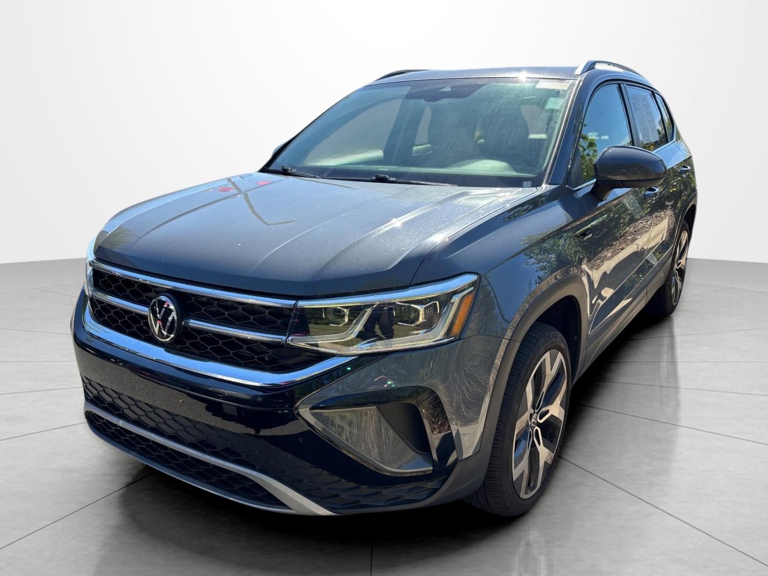 2023 Volkswagen Taos SEL
