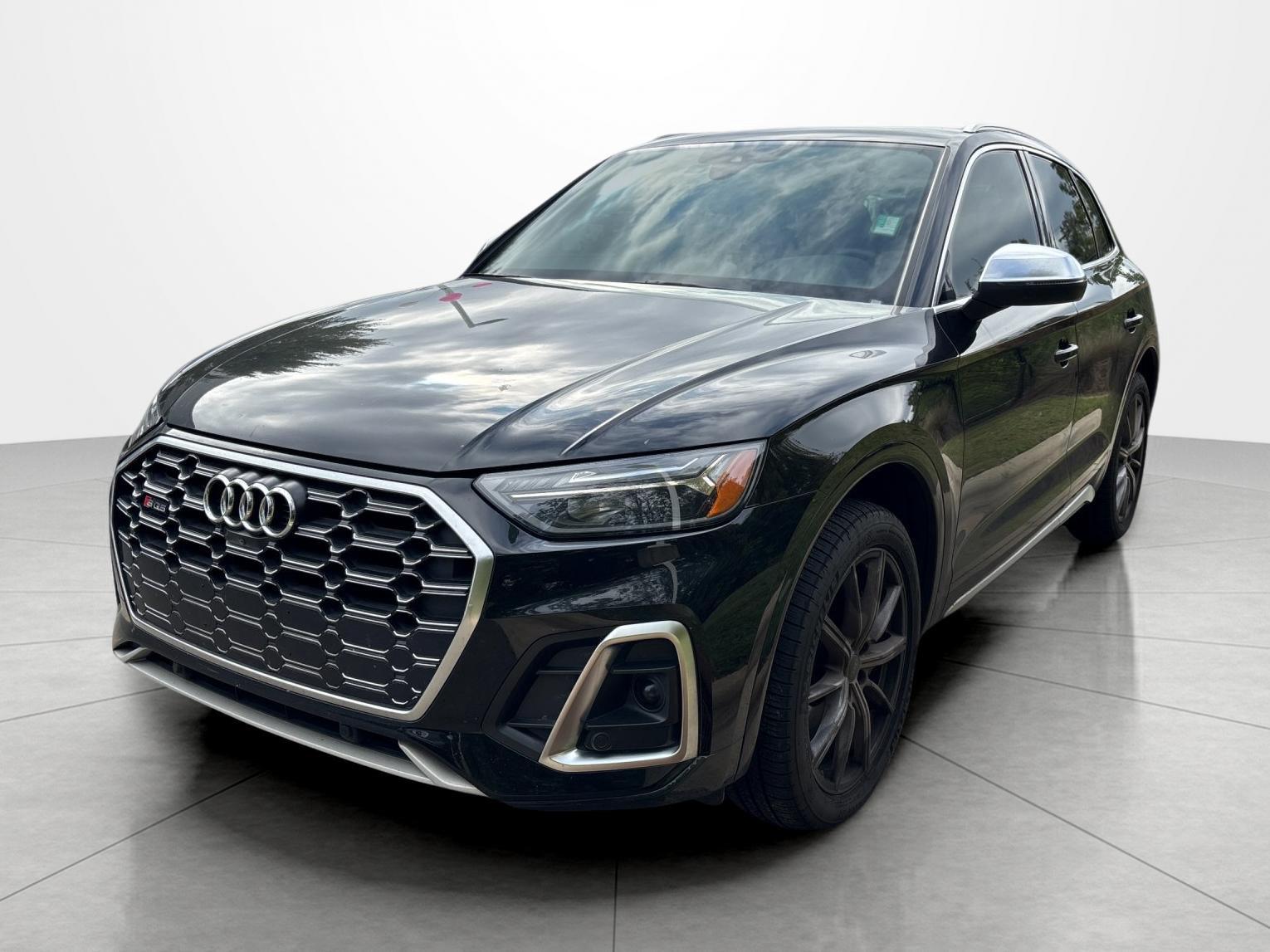 2023 Audi SQ5 Premium Plus