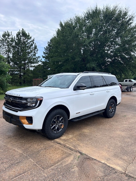 2026 Ford Expedition Tremor&reg; SUV