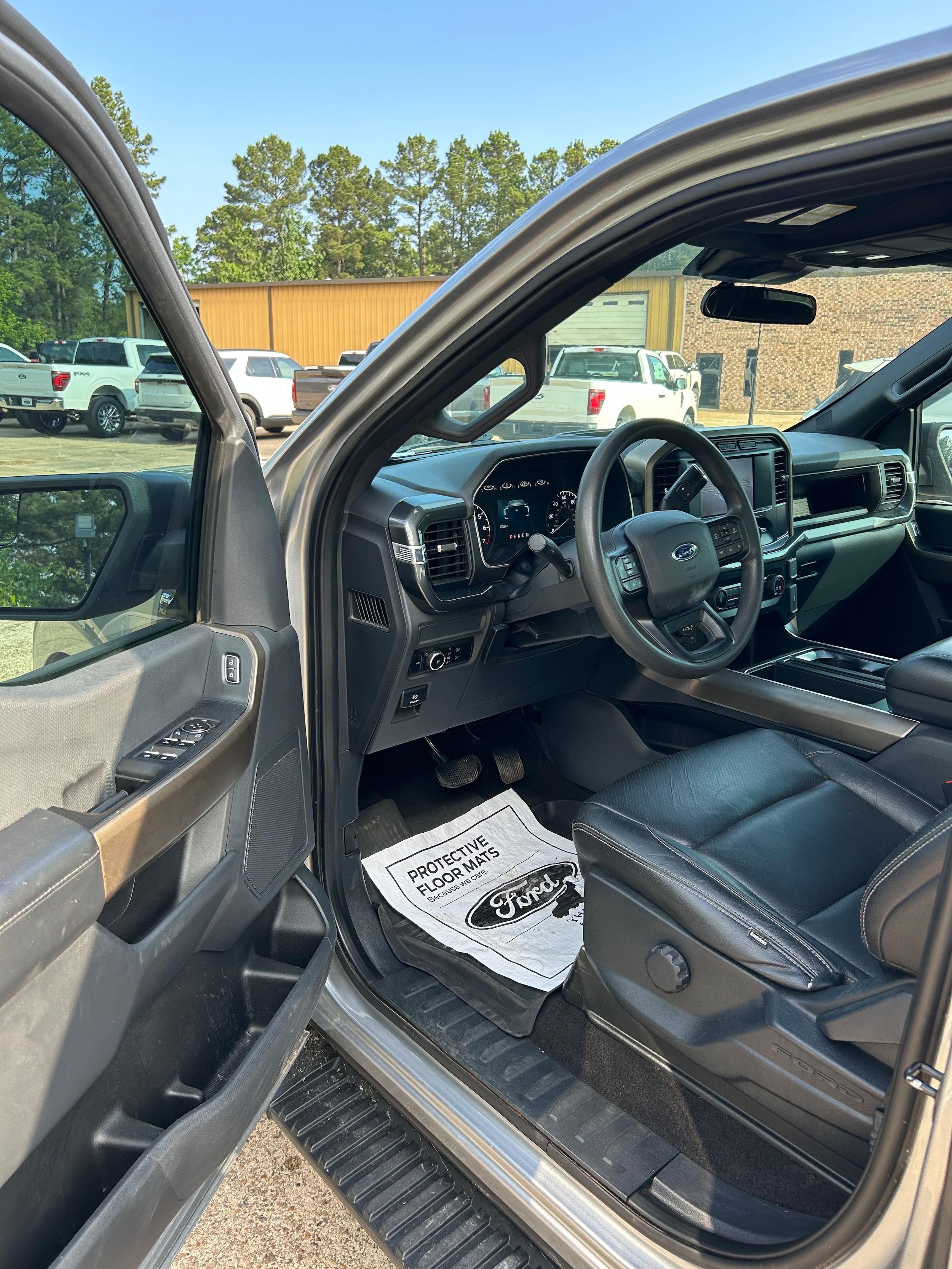 2023 Ford F-150 XL - Photo 7