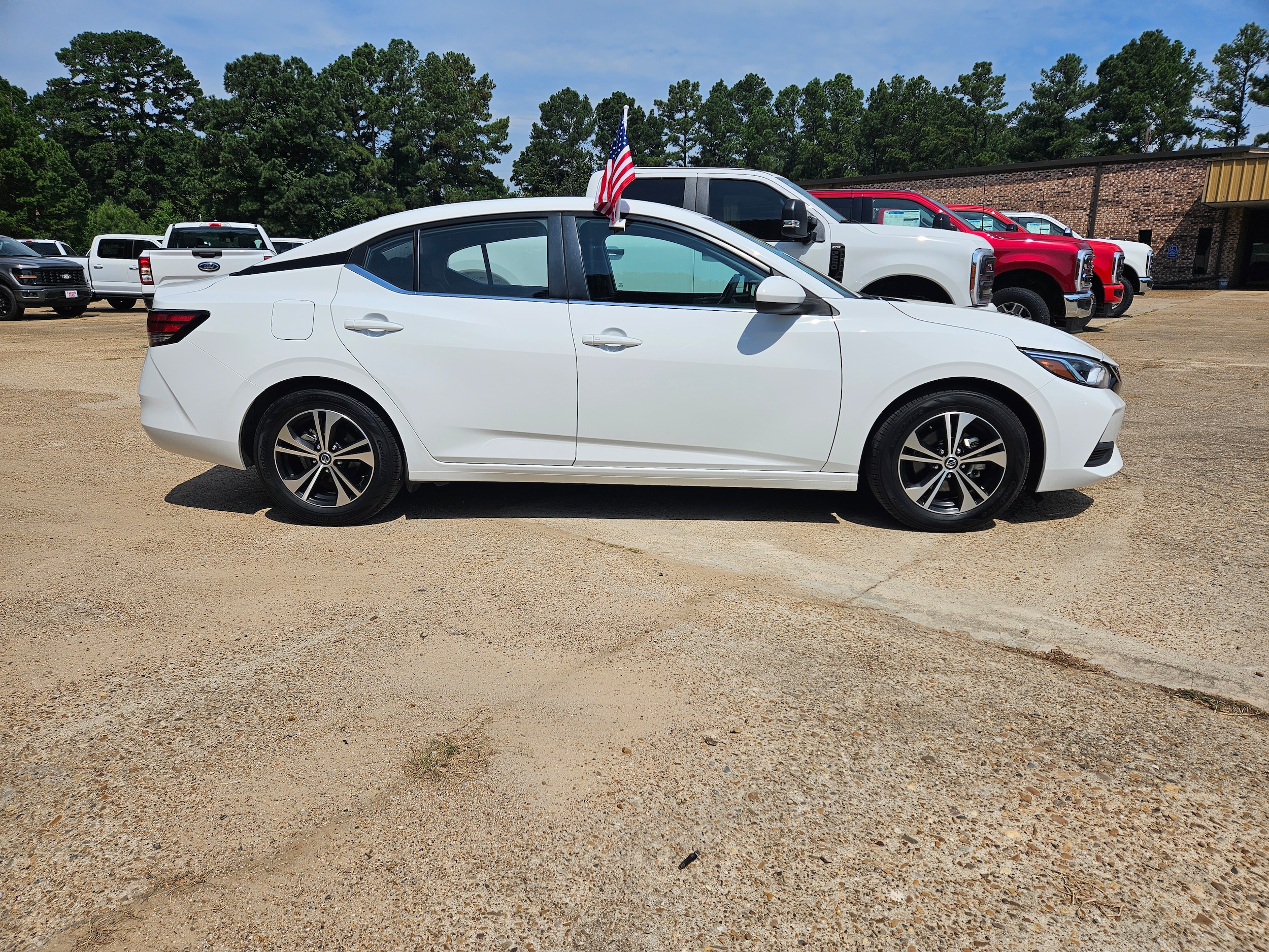 Used 2022 Nissan Sentra SV with VIN 3N1AB8CV2NY253809 for sale in Vivian, LA