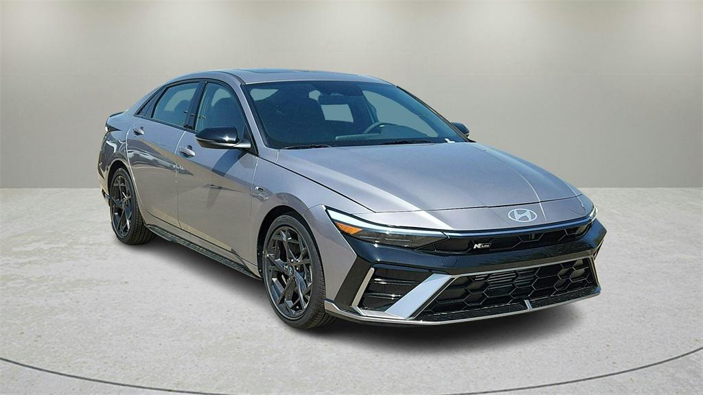 2025 Hyundai Elantra Sedan 